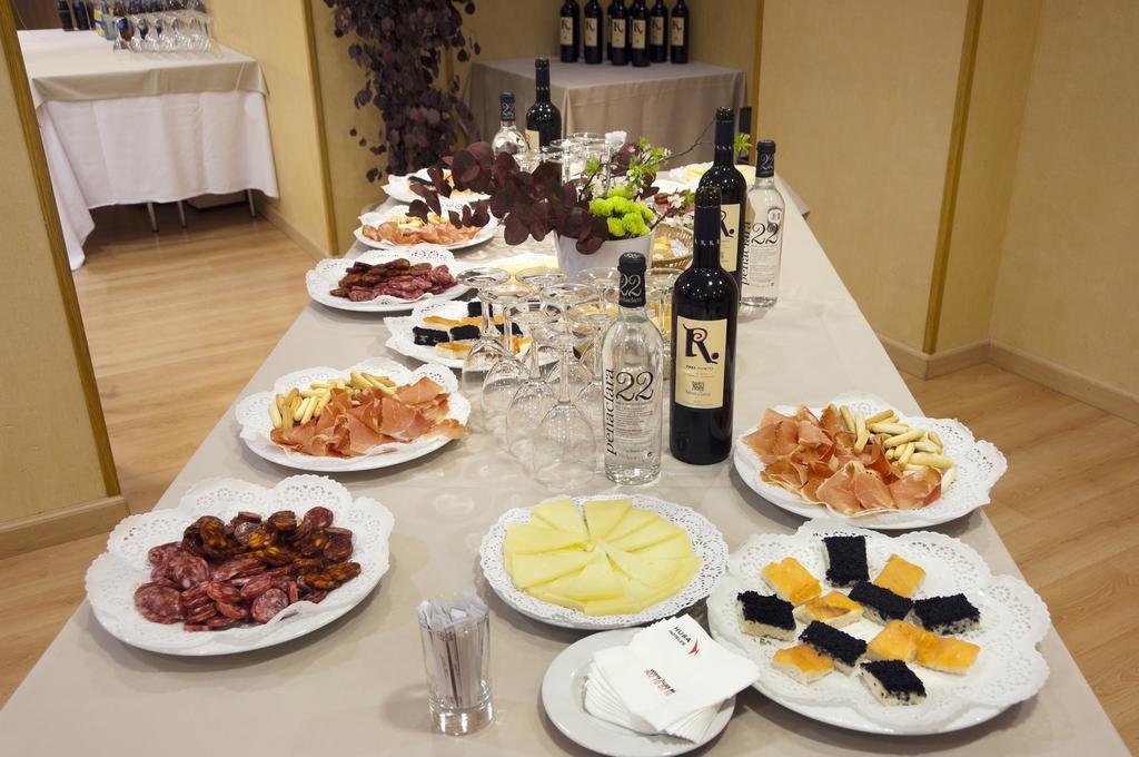 Hotel Gran Via Logrono Ngoại thất bức ảnh