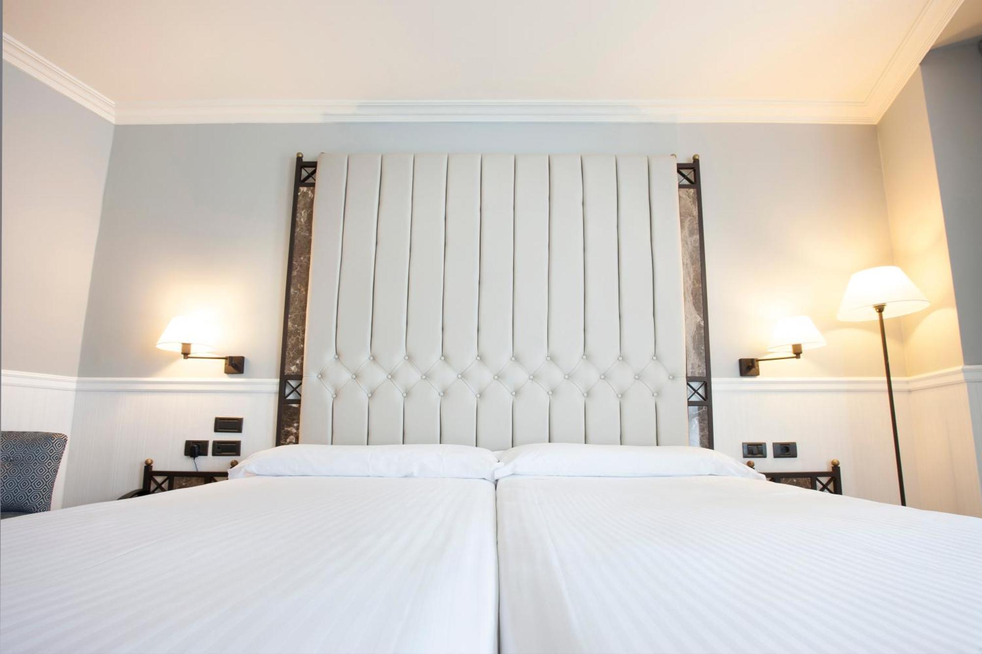Hotel Gran Via Logrono Ngoại thất bức ảnh