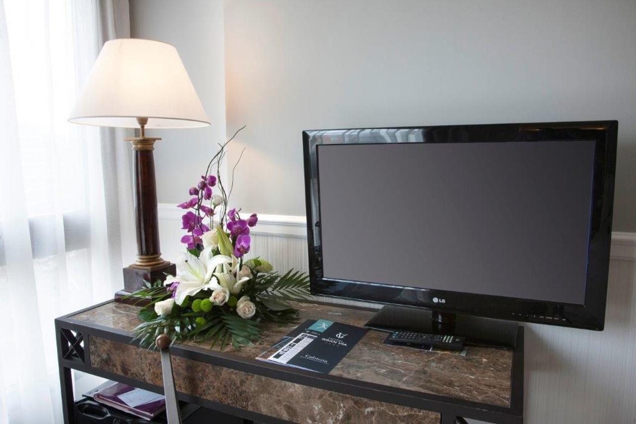 Hotel Gran Via Logrono Ngoại thất bức ảnh